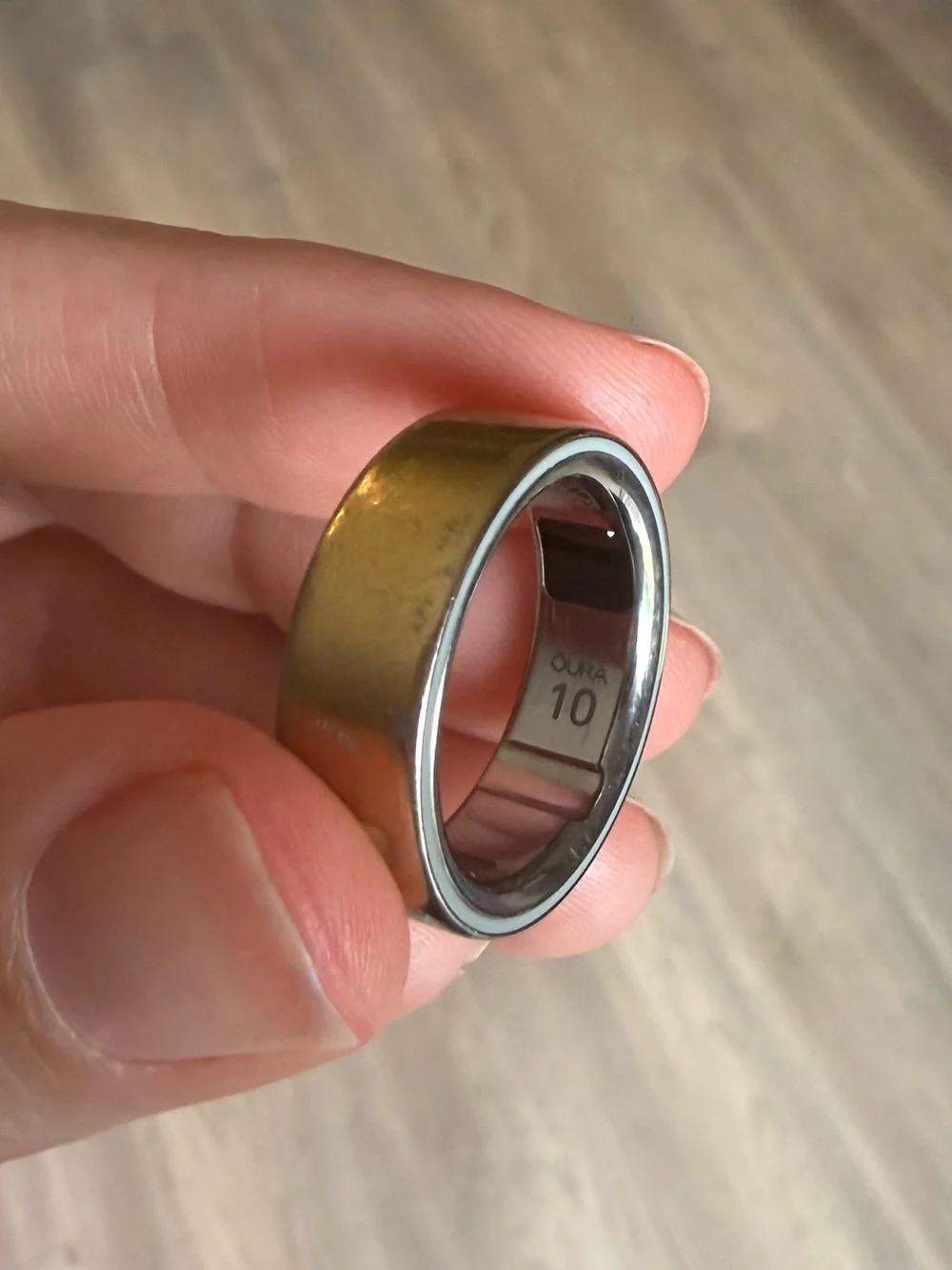 Oura Ring Gen 4 Gold